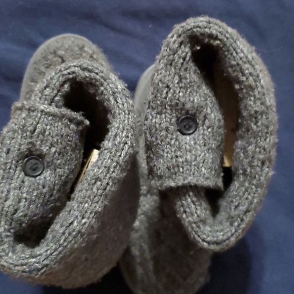 Boots - Picture 4 of 4